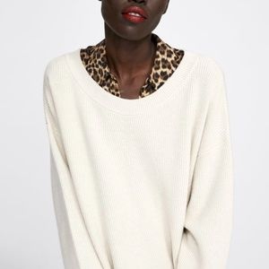 ZARA- DIAGONAL KNIT OVERSIZED SWEATER